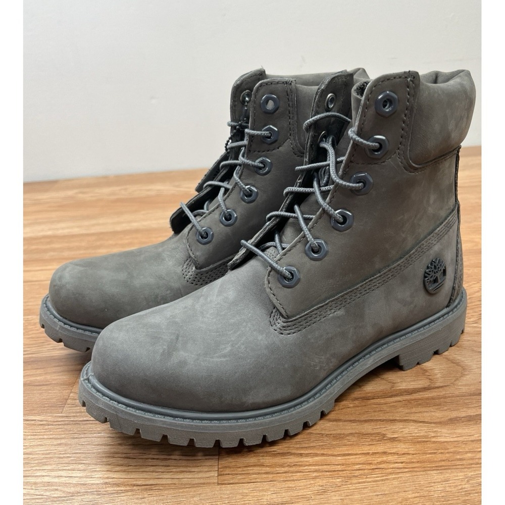 Timberland Women's Premium 6-inch Waterproof Boots Size 7 Grey Nubuck NEW